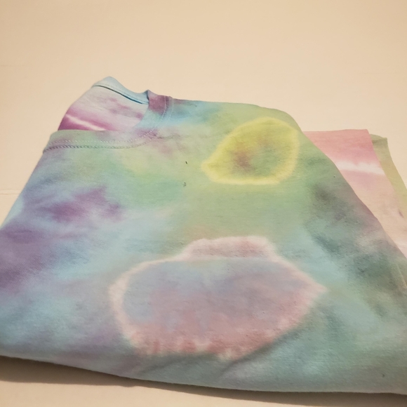 Tie dye tshirt size medium - Picture 10 of 11